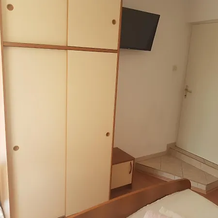 Apartment Danijela&vlado Lopar