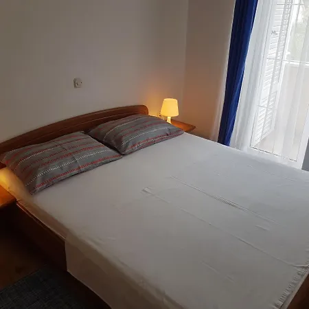 Danijela&vlado Apartment Lopar